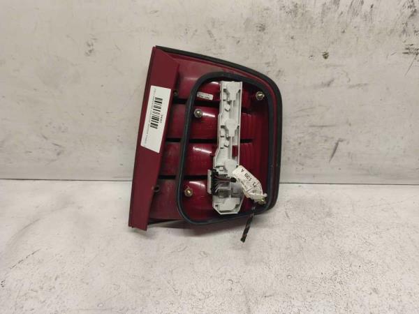 FEU ARRIERE GAUCHE SKODA - Vue 2